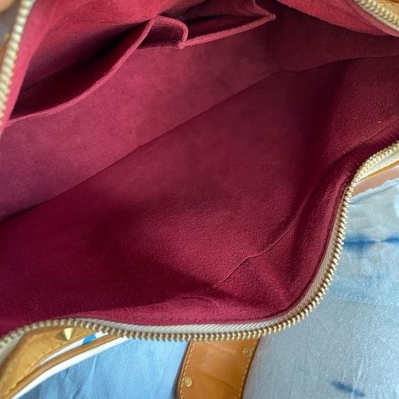 Louis Vuitton Boulogne - Picture 17 of 17